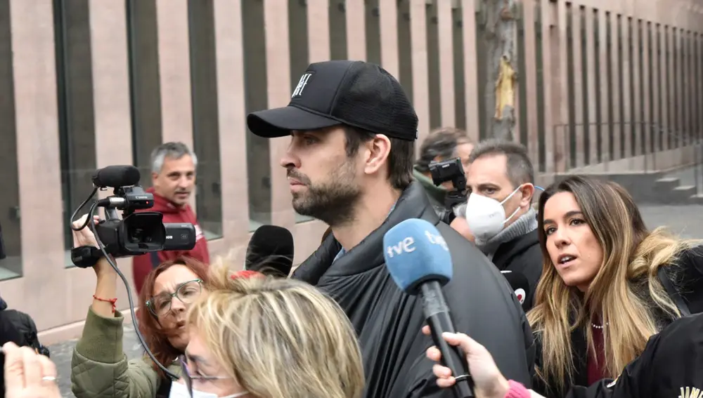 Gerard Piqué saliendo del Juzgado de Primera Instancia y de Familia Nº 18 de Barcelona