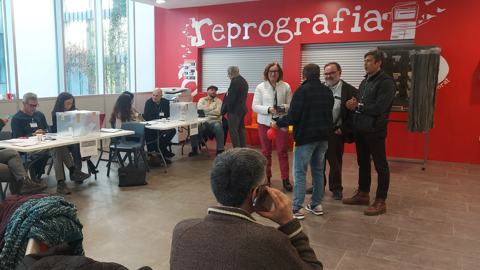 Imagen de la votación en la UJI de Castellón