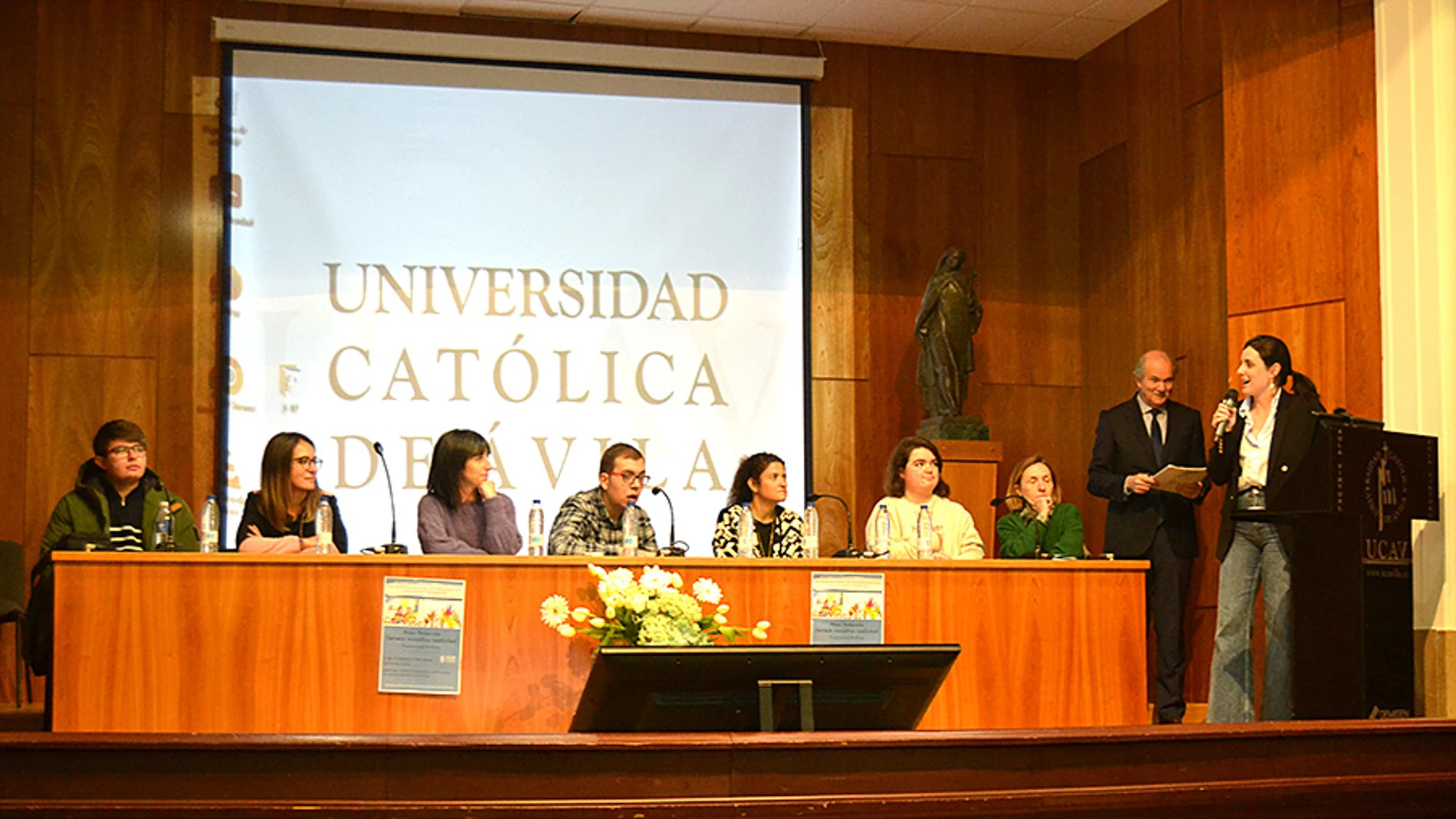 Aspace, Down Ávila, Autismo y la Casa Grande de Martiherrero celebran en la UCAV el día Internacional de la Discapacidad
