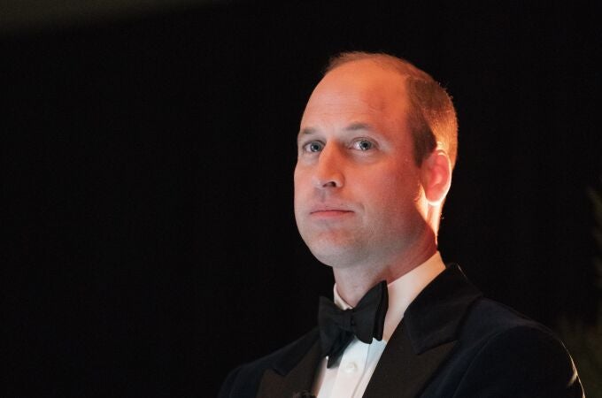 El príncipe William visita un bar LGTBIQ+ en Polonia