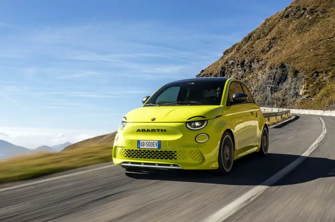 Abarth 500 eléctrico: más rápido que el 695