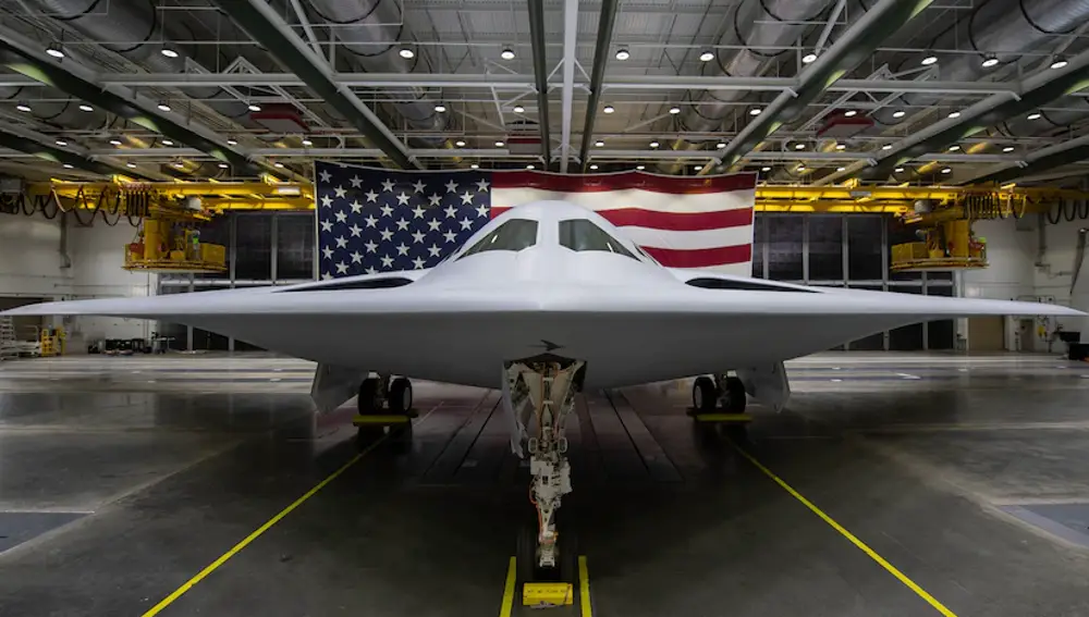 El nuevo bombardero de EEUU B-21 Raider