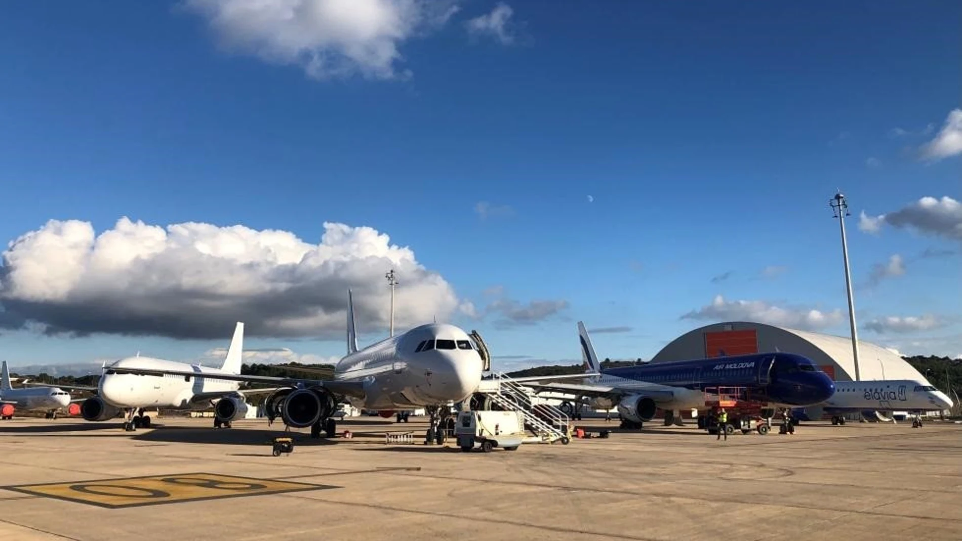 El aeropuerto de Castellón alberga cerca de 40 aeronaves