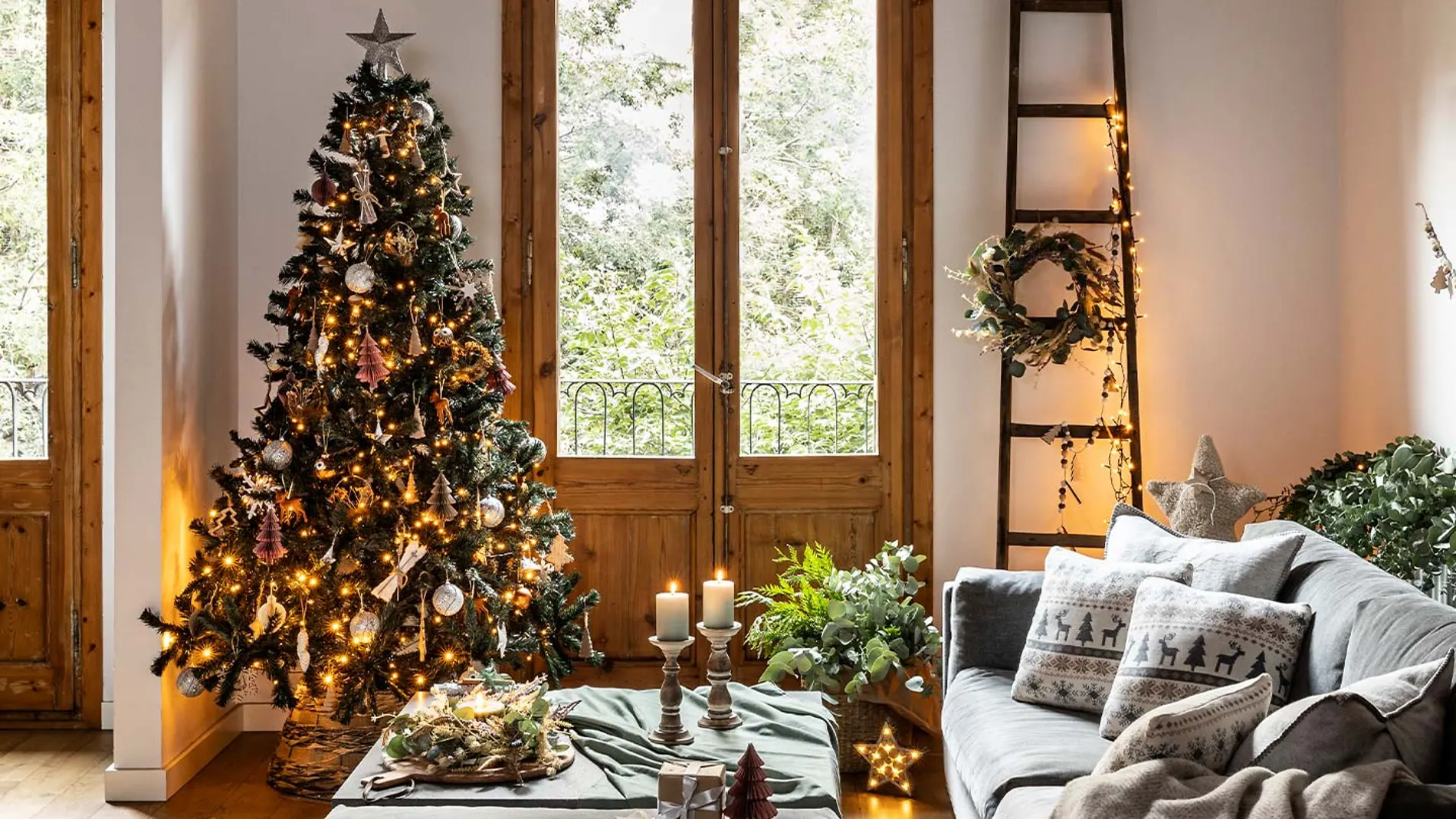 ¿Dónde colocar el árbol de Navidad? La guía definitiva para acertar a la primera