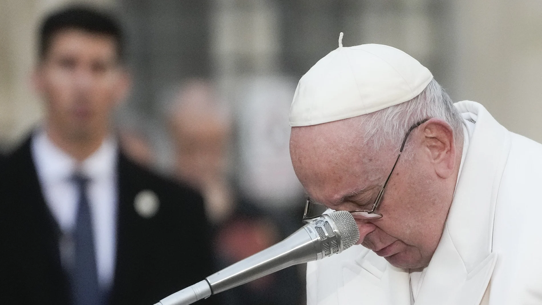 El Papa Francisco se emocionó el pasado día 8, durante la celebración del Día de la Inmaculada Concepción