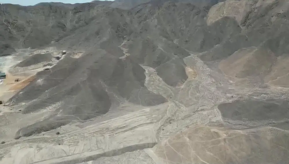 Investigadores japoneses descubren 168 nuevas figuras en Nazca