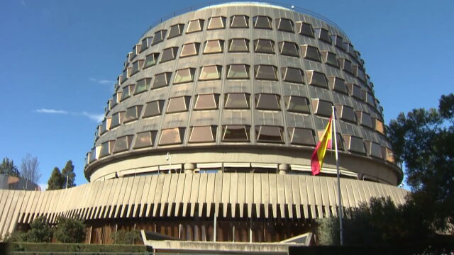 El Gobierno Presenta Un Cambio Legislativo Para Desbloquear La Renovación Del Tc