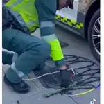 La Guardia Civil explica de forma sencilla cómo colocar las cadenas