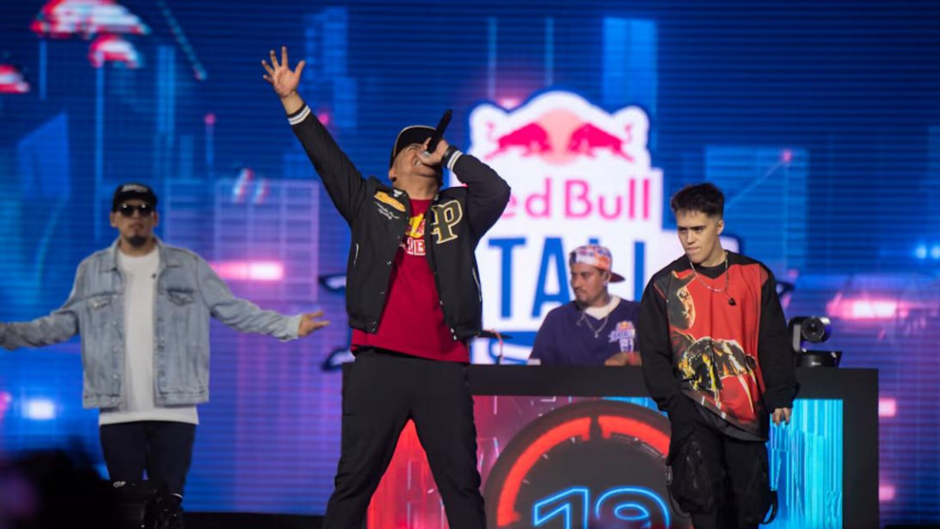 Camisetas red bull discount batalla de gallos