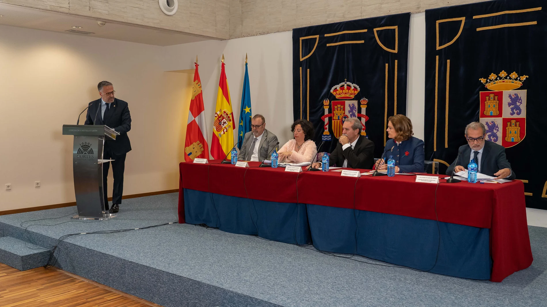 El presidente de las Cortes, Carlos Pollán, inaugura la jornada sobre la Constitución organizada por el Consejo Consultivo de Castilla y León
