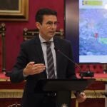 El alcalde de Granada, Francisco Cuenca, en rueda de prensa