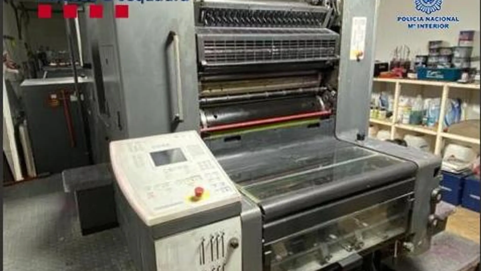 Una de las máquinas utilizadas en la falsificación