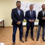 Vilariño, Crespo y Leal, antes de la rueda de prensa