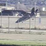 Momento en el que un F-35B golpea con el morro en la pista de aterrizaje en la base de Fort Worth en Texas