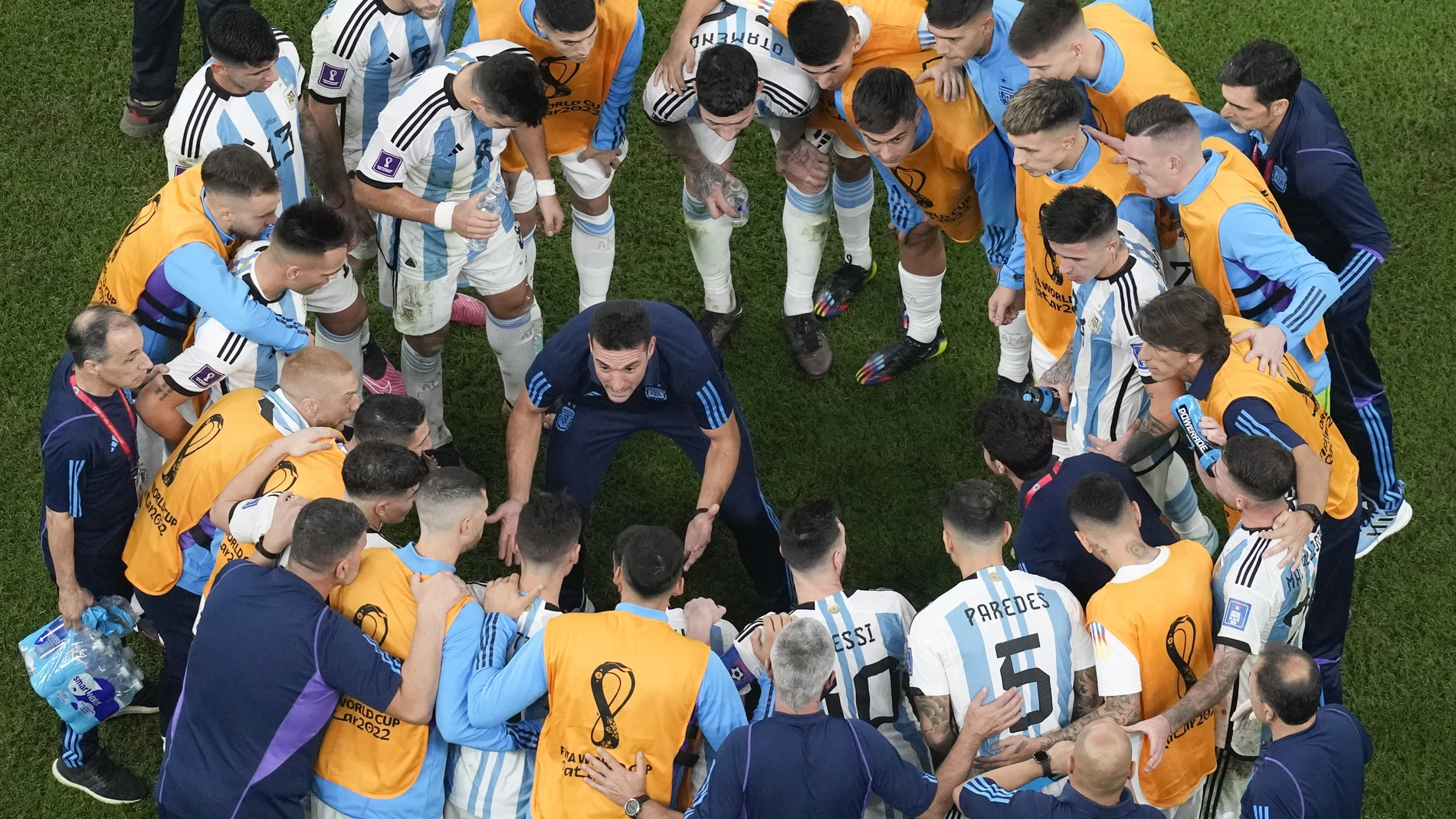 La selección de Argentina, antes de los penaltis en los que vencieron a Francia en la final del Mundial de Qatar 2022