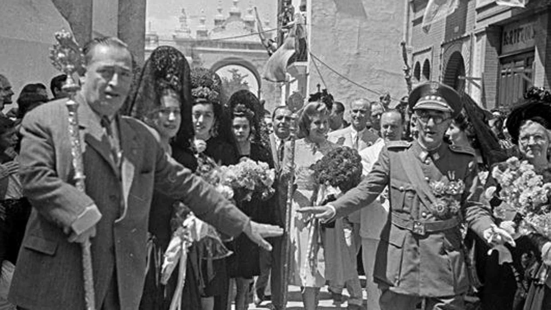 Eva Perón en su visita a Sevilla