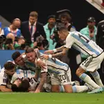  Clamor en Francia: el segundo gol de Messi tuvo que ser anulado por algo que nadie vio en directo