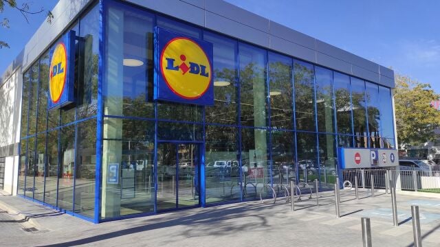 Lidl incrementa cerca de un 12% su impacto en el PIB y en el empleo andaluz en solo un año. LIDL