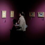 La exposición "Sorolla. Cazando impresiones", comisariada por la biznieta del artista valenciano, Blanca Pons-Sorolla, inauguró hoy el nuevo espacio de exposiciones del Palau Martorell, que albergará grandes exposiciones internacionales. EFE/Alejandro García.