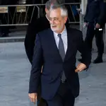 José Antonio Griñán llega a la Audiencia de Sevilla