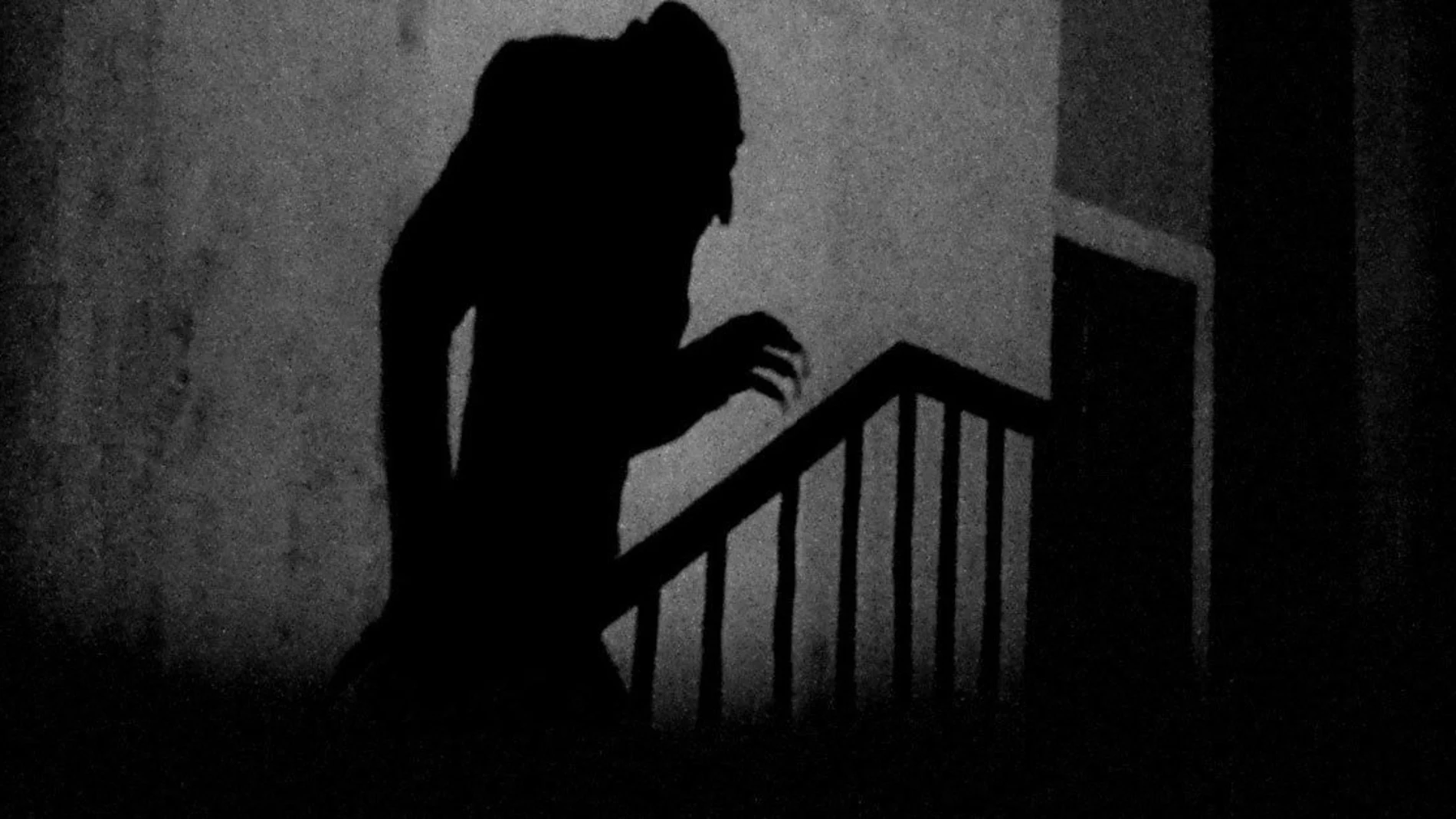 «Nosferatu» (1922), de Murnau, la mejor versión, la más descarnada y la más violenta, que se ha hecho de Drácula