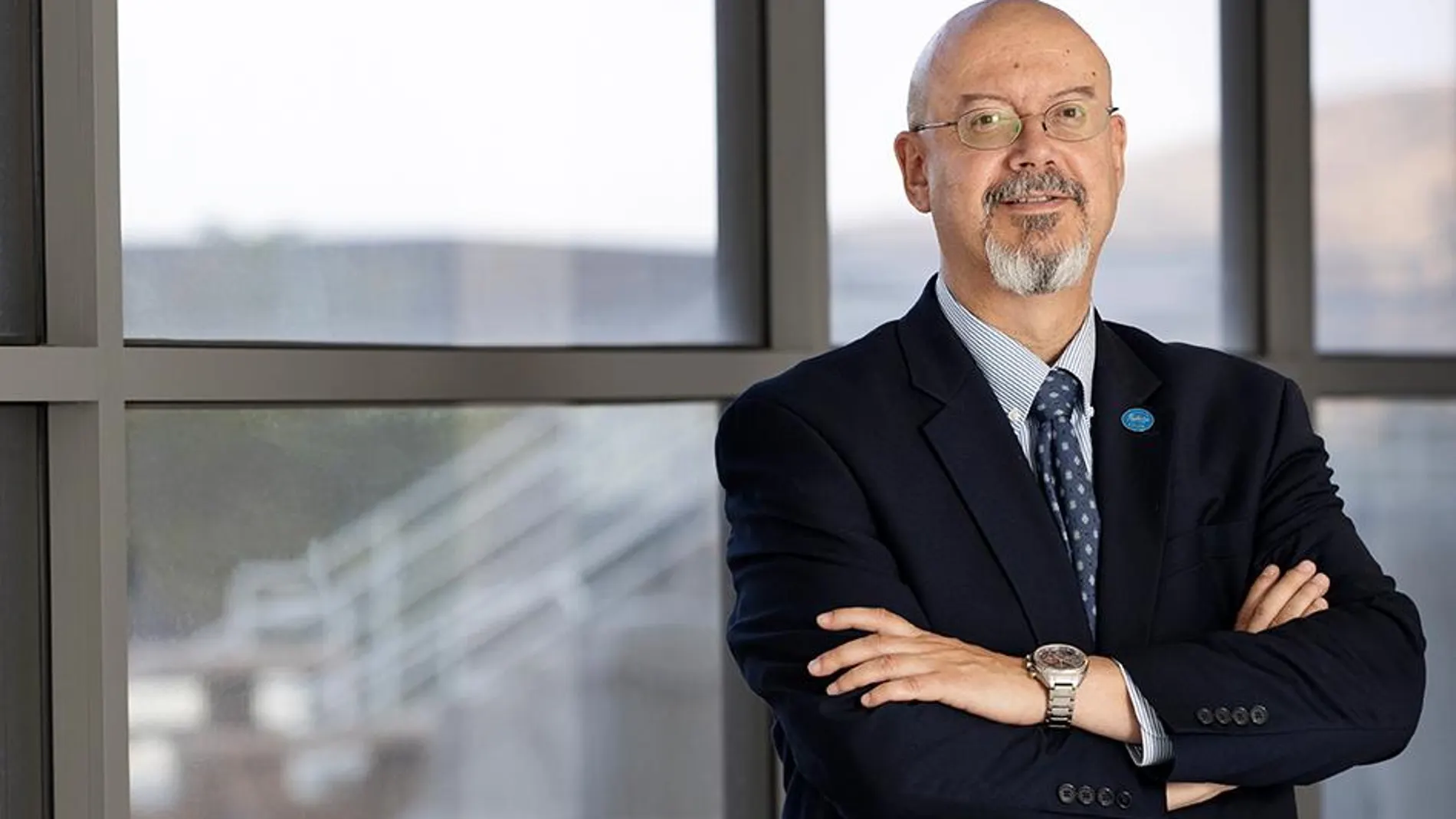 J. Tomás Gómez Árias está al frente del College of Business and Public Administration de la CSUSB
