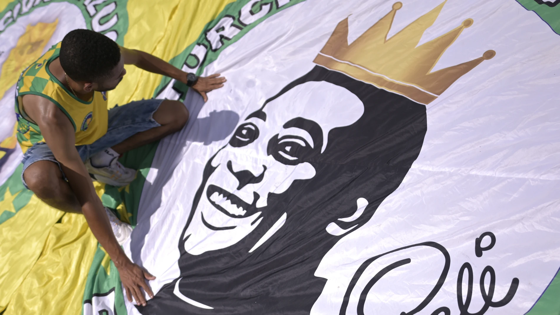 En todos los rincones de Brasil se suceden los homenajes a Pelé
