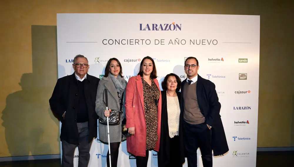 Alejandra Sánchez, María Sánchez, Elisa Sánchez, Elisa Moya y Alejandro Sánchez