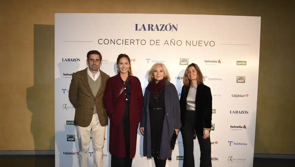 Pepe Cortines, María de los Ángeles Álvarez, Rocío Díaz y María de los Ángeles Miguez