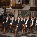 Ceremonia de los Caballeros del Centenar de la Ploma celebrada en la Iglesia de San Juan de la Cruz