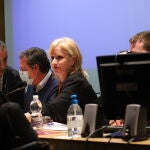 La delegada territorial de la Junta de Castilla y León en Zamora, Leticia García, mantiene una reunión sobre las guardias farmacéuticas de Tera y Vidriales