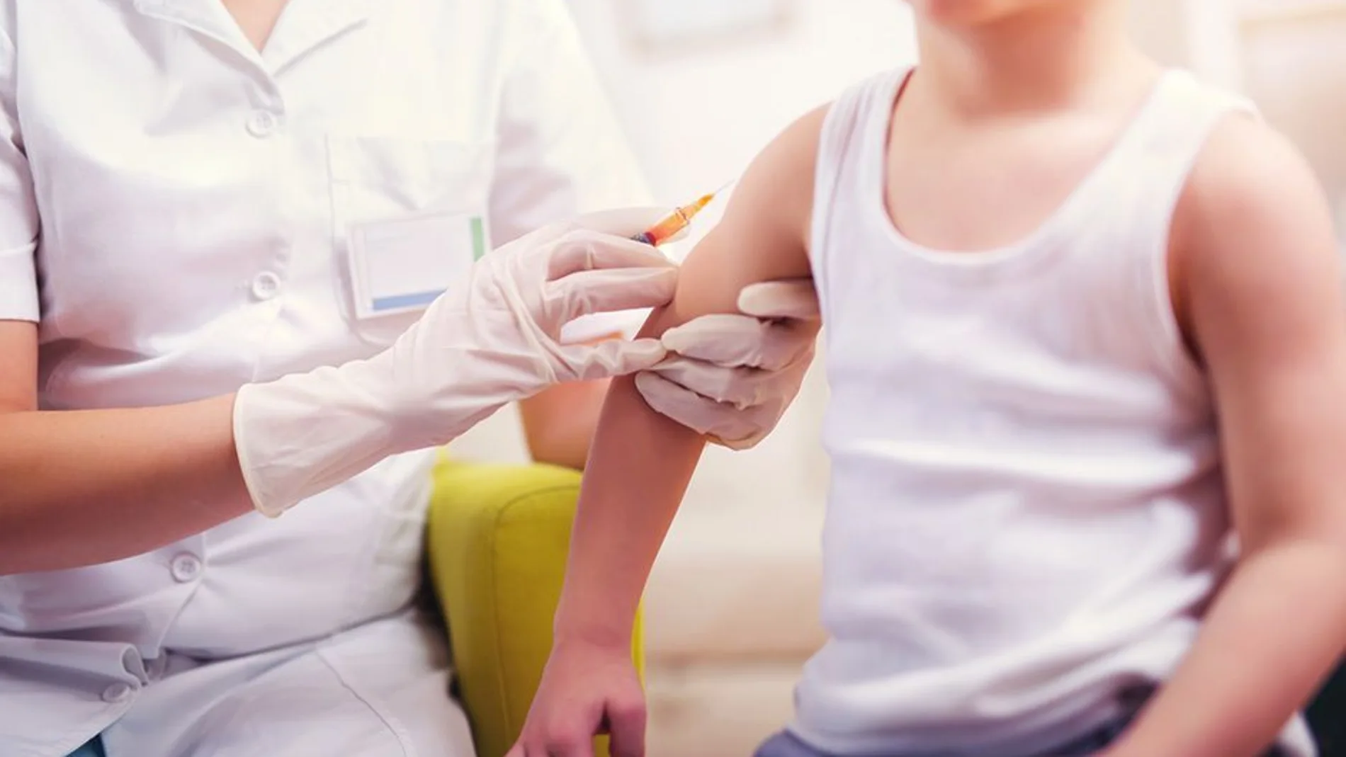 Vacunación contra la meningitis B en Madrid