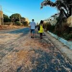 Un occidental con una chica del país