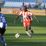 M'Bami, con la camiseta del Almería