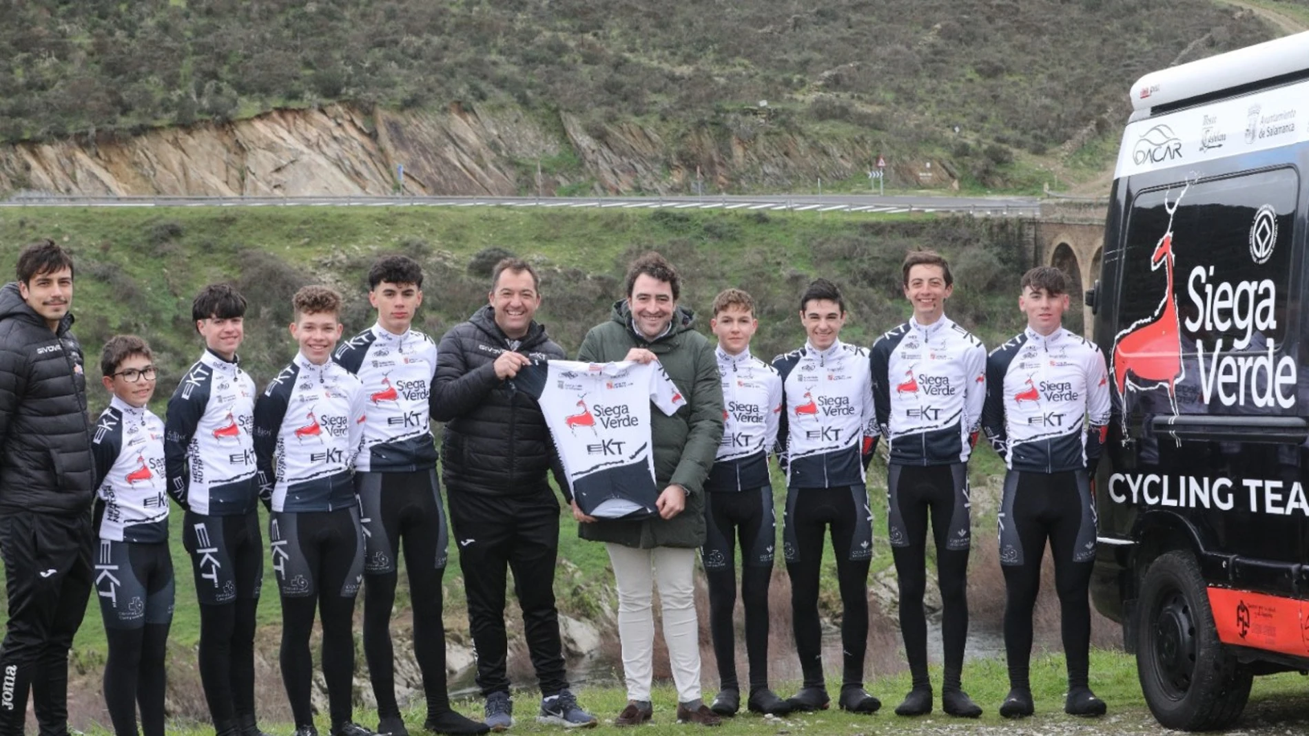 Siega Verde patrocina el Equipo Ciclista de Promesal