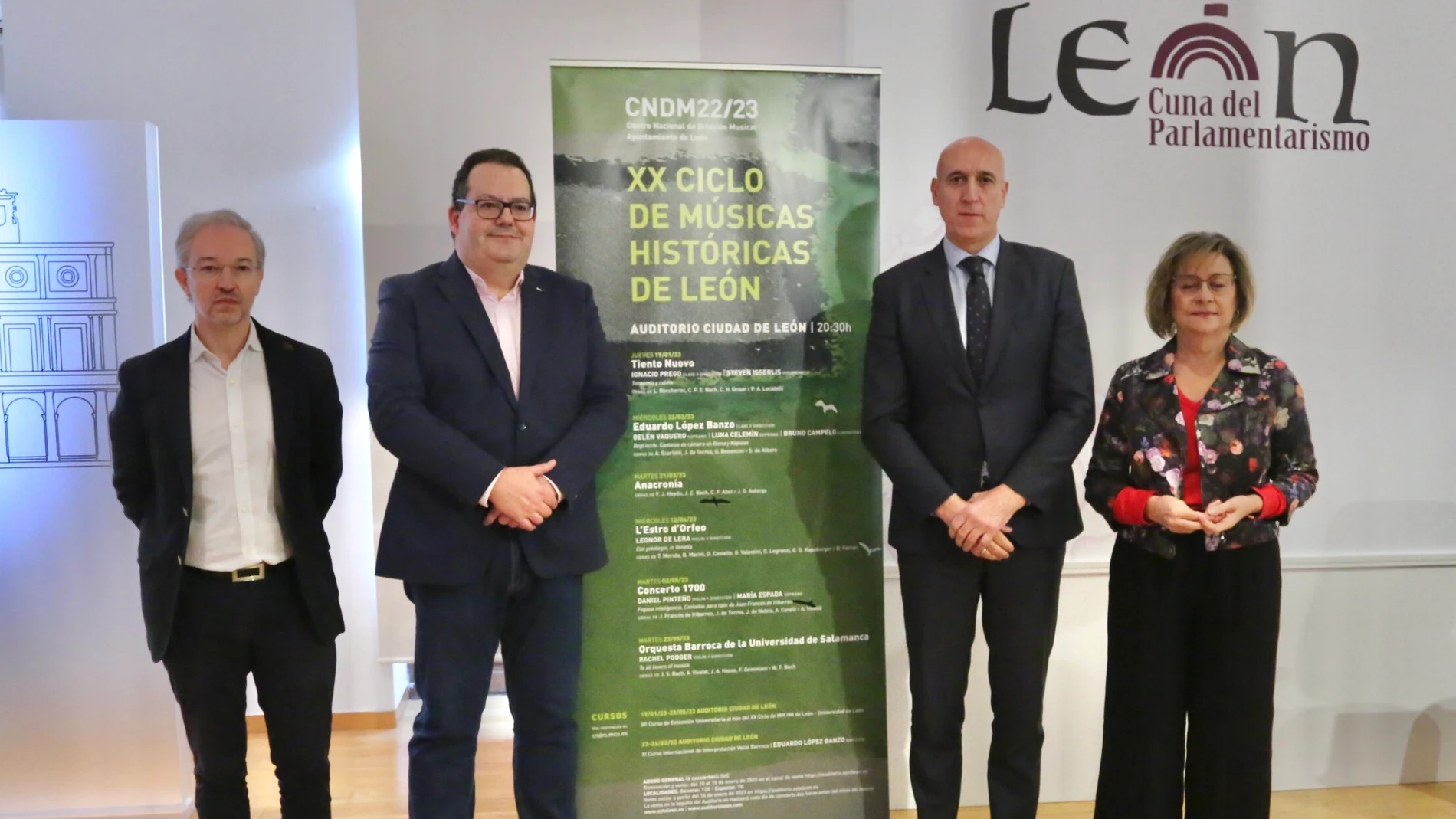 El alcalde de León, José Antonio Diez, presenta el ciclo