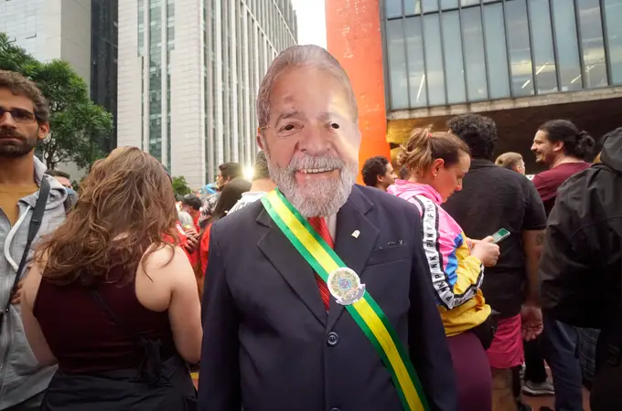 Lula pide llegar a los patrocinadores del asalto a las instituciones en Brasil