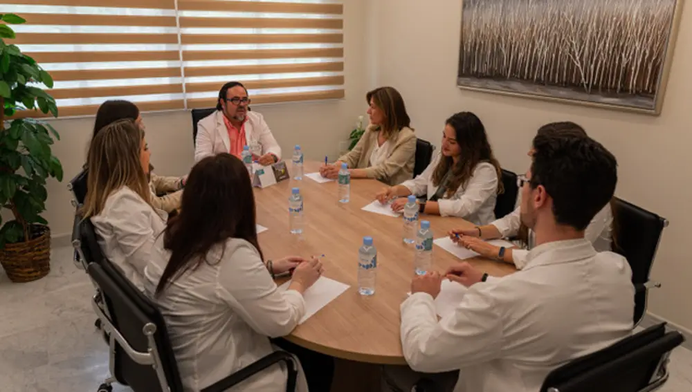 Psicólogos PsicoAbreu, referente en atención psicológica, inicia su expansión nacional en Jaén