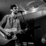 Mendoza actúa en la sala Cadavra, en la calle del Caballero de Gracia, 10, de Madrid, el viernes 13 de enero a las 20:30