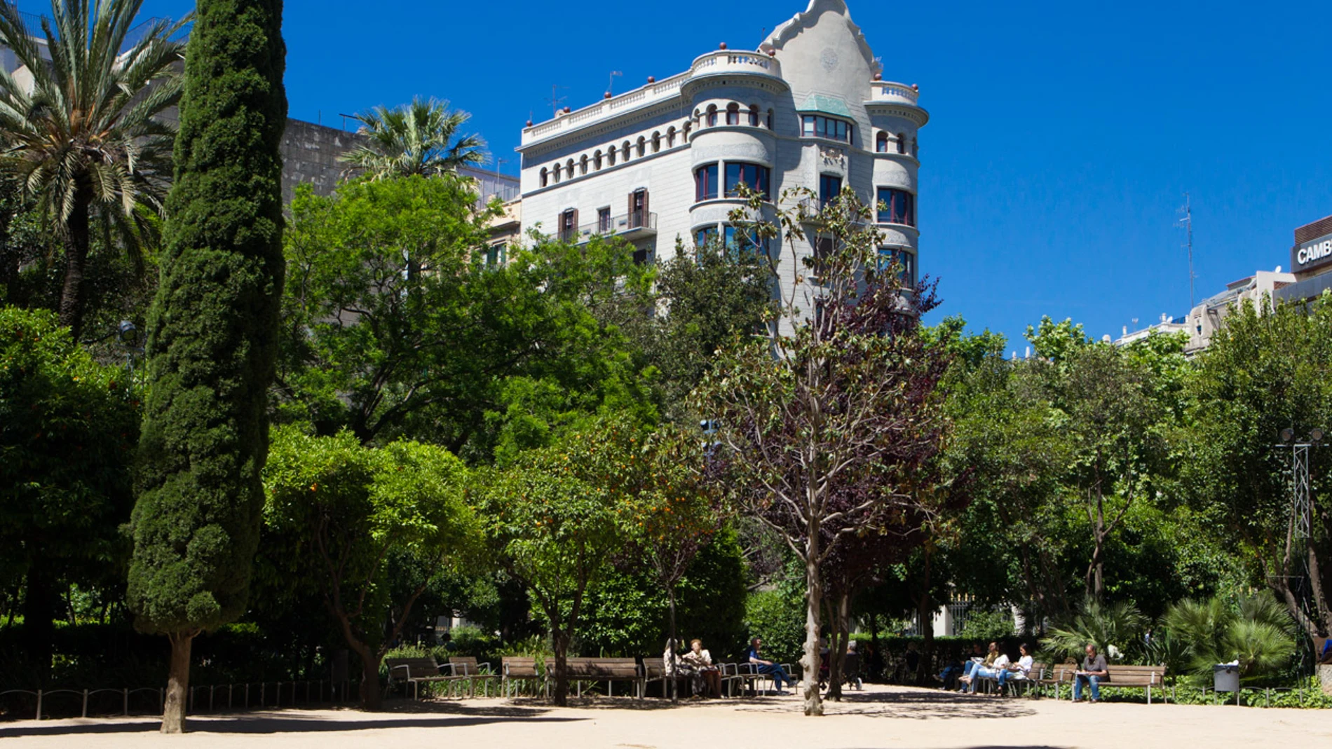 Jardines del Palau Robert de Barcelona