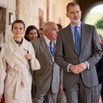Los Reyes Felipe VI y Letizia en su visita a Menorca