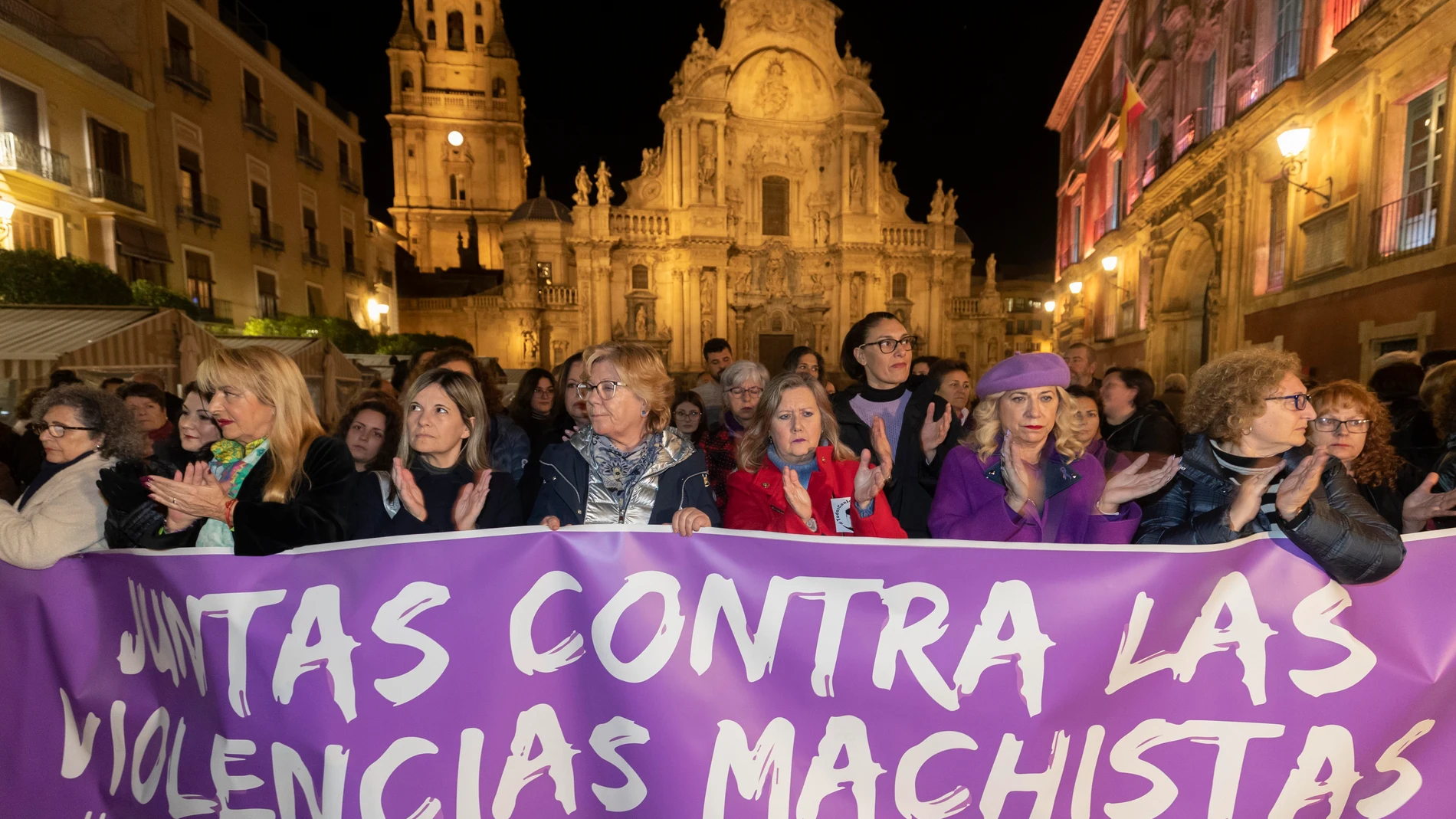 Concentración de repulsa en Murcia por los asesinatos de mujeres víctimas de violencia de género en lo que va de año