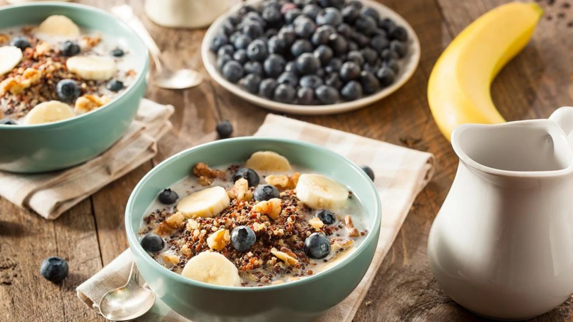 15 desayunos ricos en proteínas para empezar el día con energía