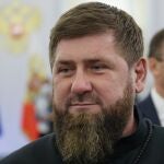 El líder checheno, Ramzan Kadirov, asiste a la ceremonia para firmar los tratados de anexión de cuatro regiones de Ucrania en Moscú