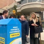 El delegado de Medio Ambiente y Movilidad, Borja Carabante, visitando un punto de recarga de bicicletas y patinetes eléctricosEUROPA PRESS16/01/2023