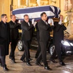 Funeral por Constantino de Grecia