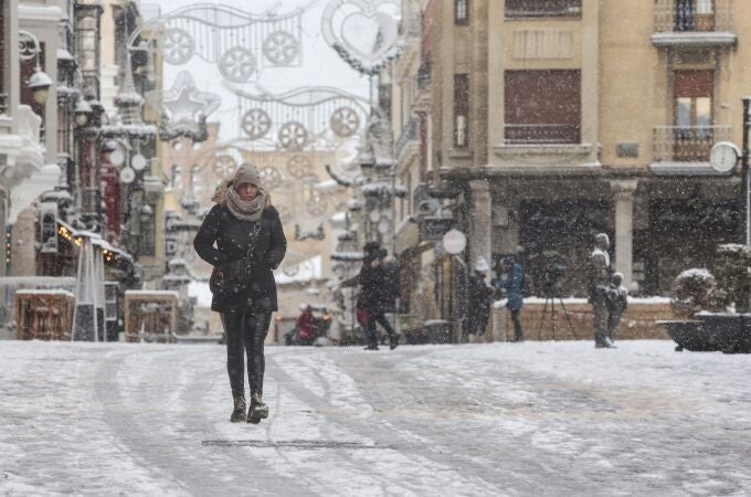 Nieve en la capital leonesa