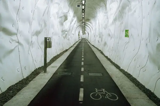 ¿Un túnel ciclista para entrar en Barcelona por Collserola?