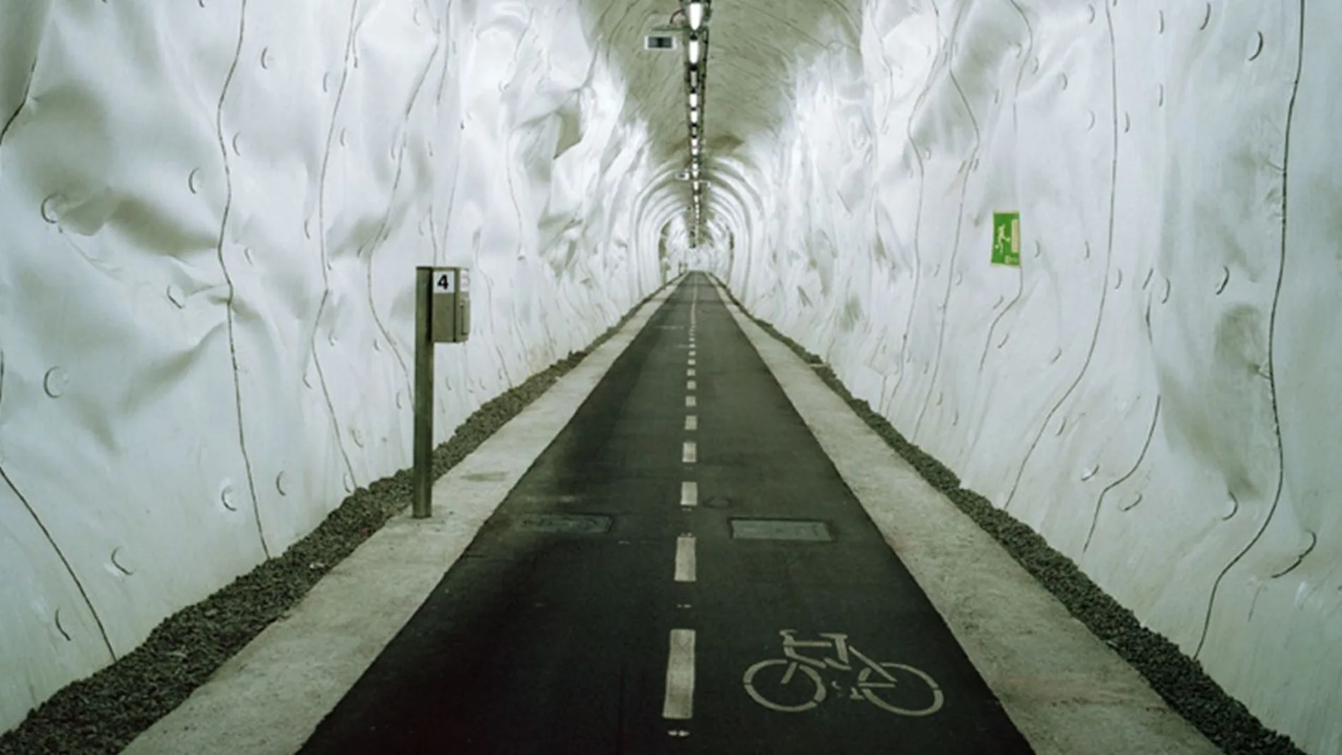 Imagen del túnel de Morlans en San Sebastián, que aprovechó una antigua infraestructura ferroviaria