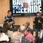 Los riders Abel Moga y Aymar Navarro durante la presentación en Madrid del Freeride World Tour en Baqueira Beret.